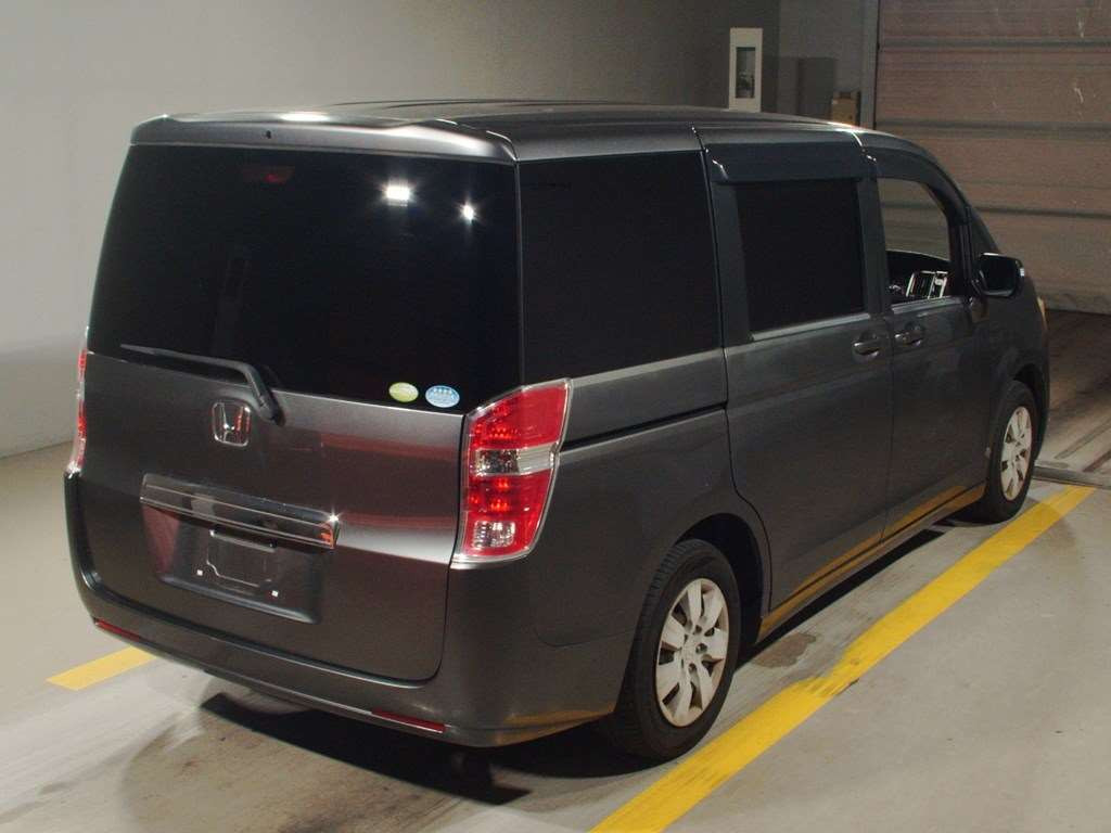 2009 Honda Step WGN RK1[1]