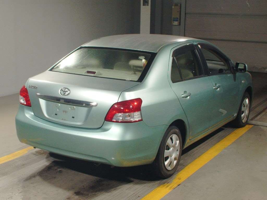 2005 Toyota Belta SCP92[1]