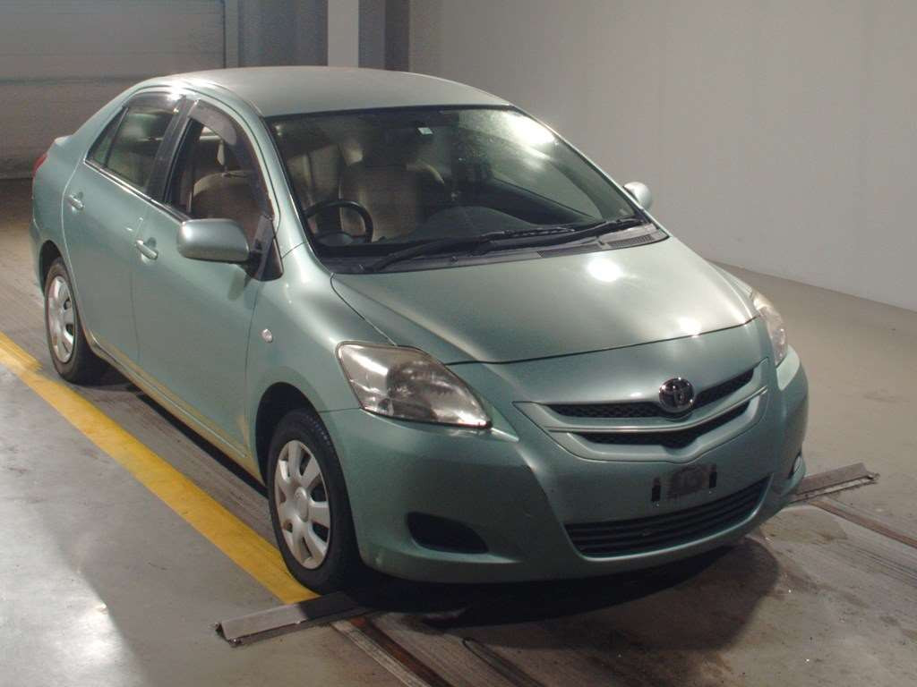 2005 Toyota Belta SCP92[2]