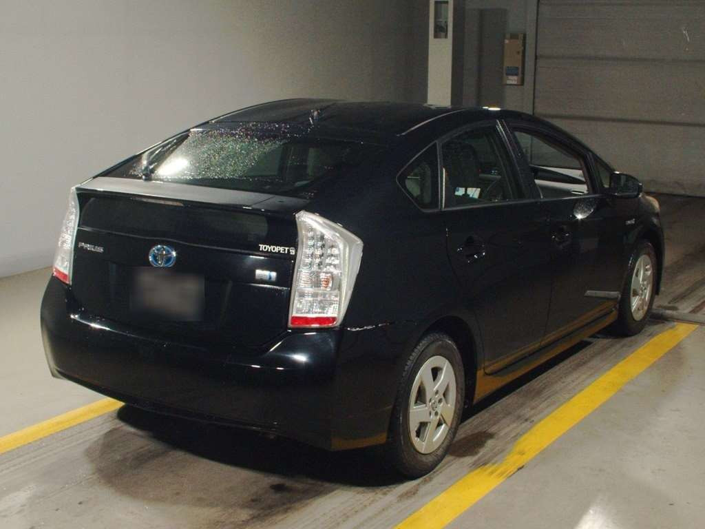 2011 Toyota Prius ZVW30[1]