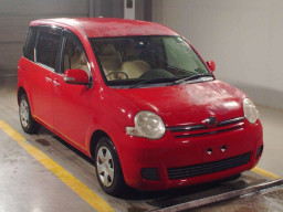 2010 Toyota Sienta