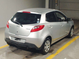 2011 Mazda Demio