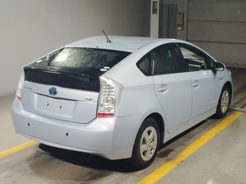 2009 Toyota Prius ZVW30[1]