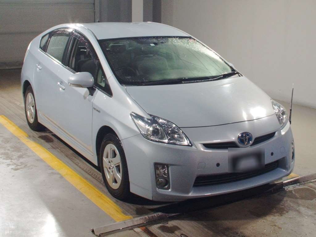 2009 Toyota Prius ZVW30[2]