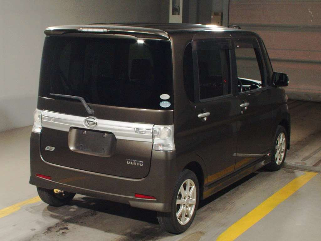 2012 Daihatsu Tanto Custom L375S[1]