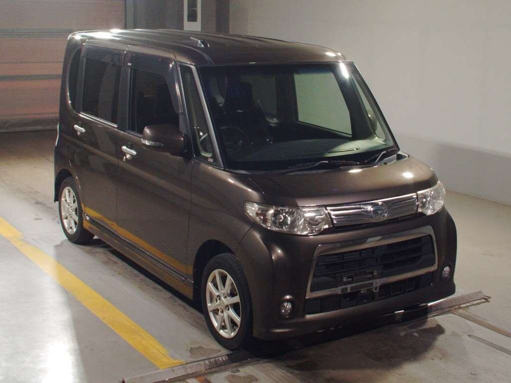 2012 Daihatsu Tanto Custom L375S[2]