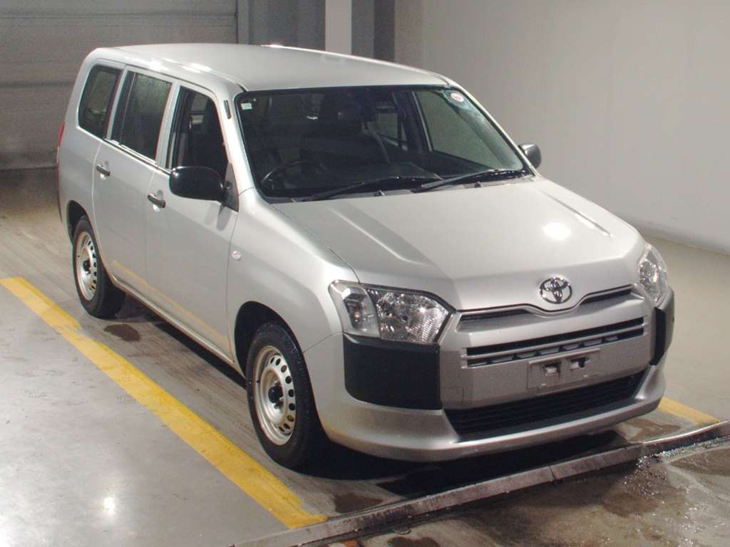 2019 Toyota Probox NSP160V[2]