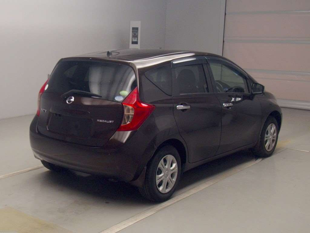 2016 Nissan Note E12[1]