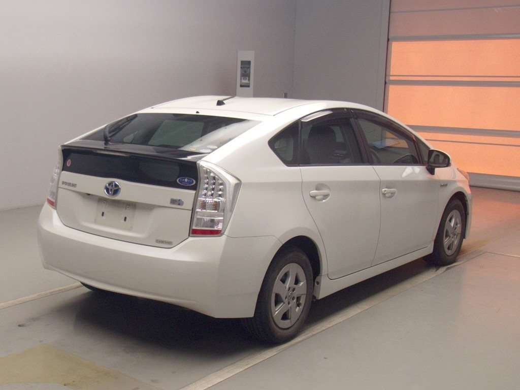 2009 Toyota Prius ZVW30[1]