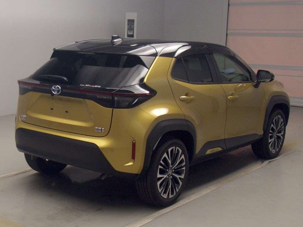 2022 Toyota YARIS CROSS MXPJ10[1]