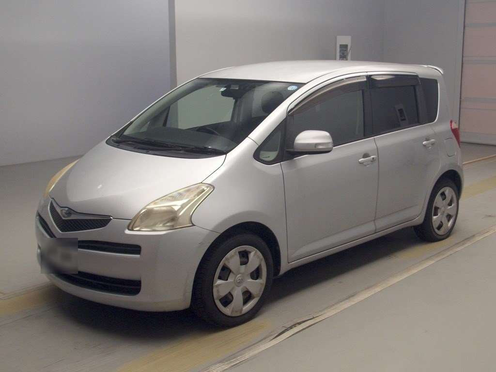 2005 Toyota Ractis NCP100[0]