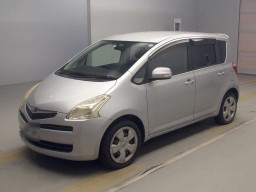 2005 Toyota Ractis