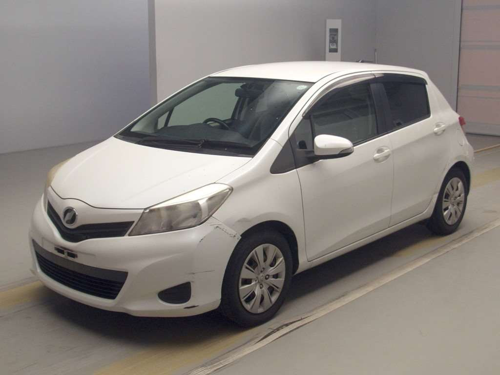 2012 Toyota Vitz NCP131[0]