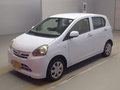 2012 Daihatsu Mira es