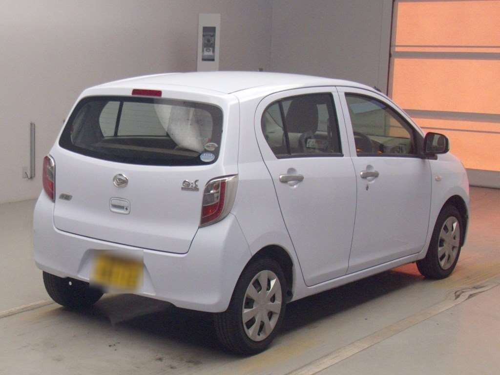 2012 Daihatsu Mira es LA300S[1]