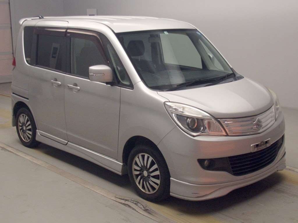 2011 Suzuki Solio MA15S[2]