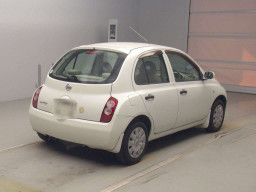 2004 Nissan March