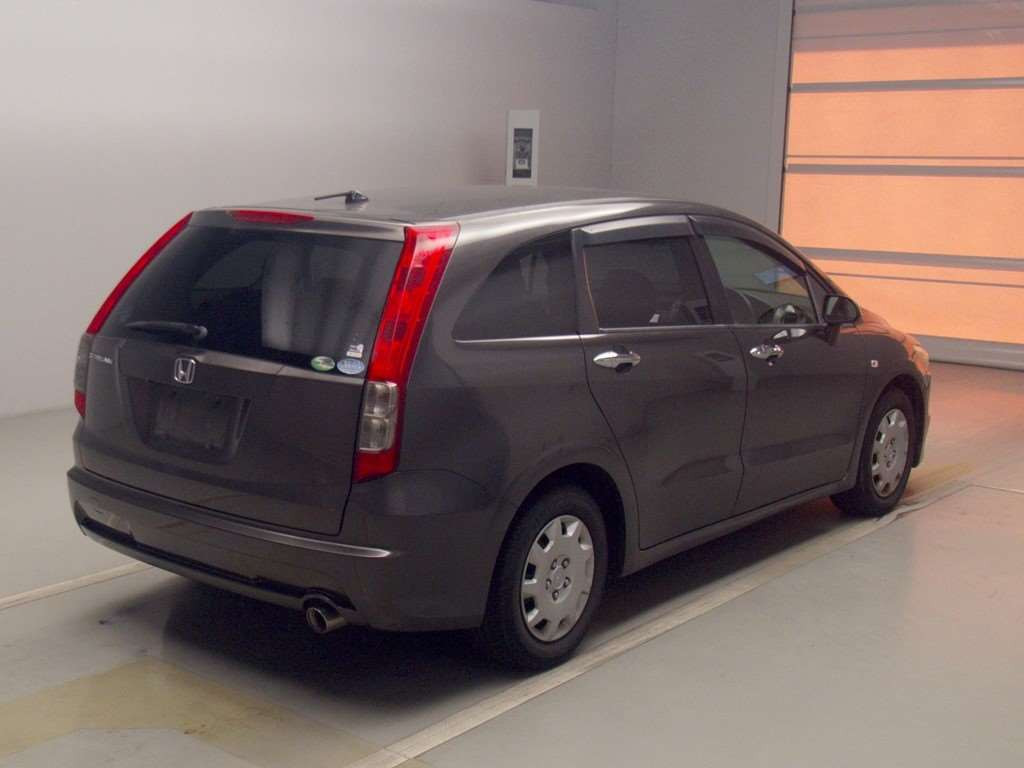 2008 Honda Stream RN6[1]