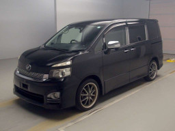 2011 Toyota Voxy