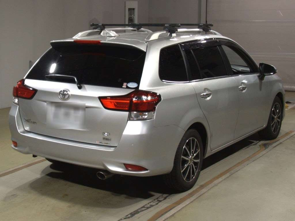 2018 Toyota Corolla Fielder ZRE162G[1]