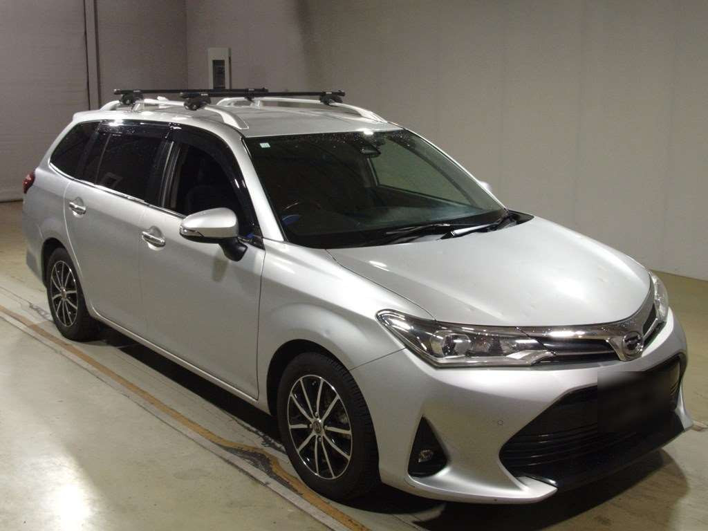 2018 Toyota Corolla Fielder ZRE162G[2]