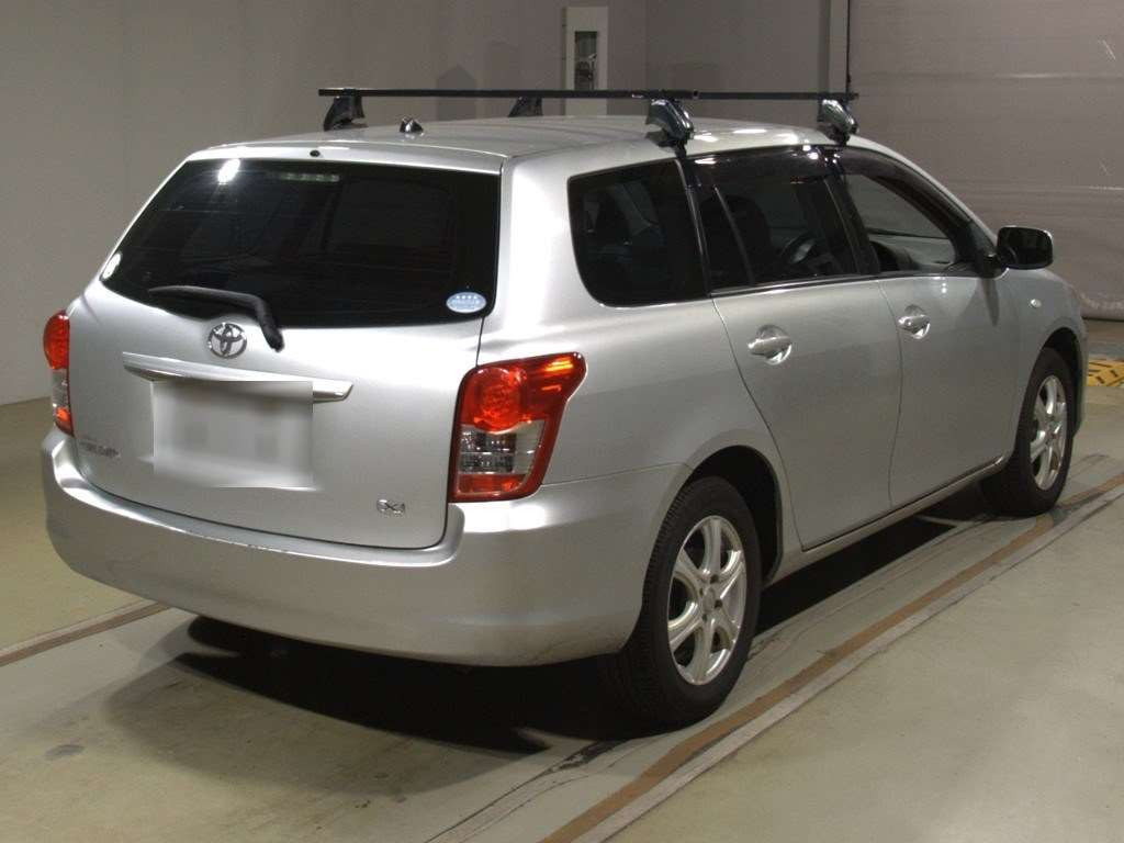 2011 Toyota Corolla Fielder NZE141G[1]