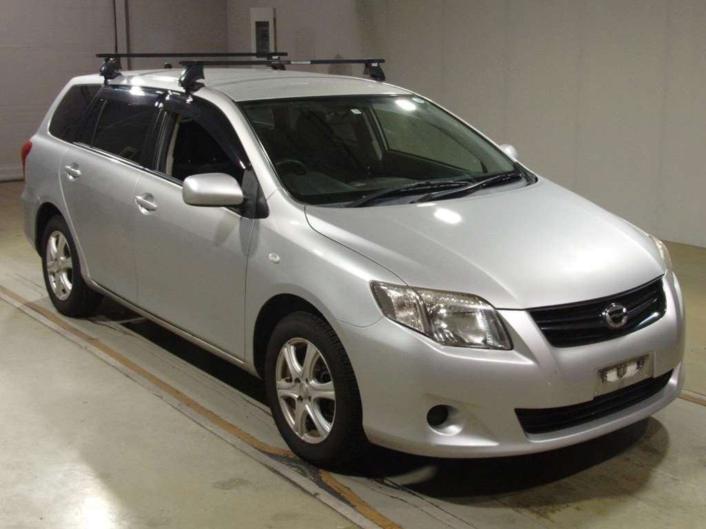 2011 Toyota Corolla Fielder NZE141G[2]