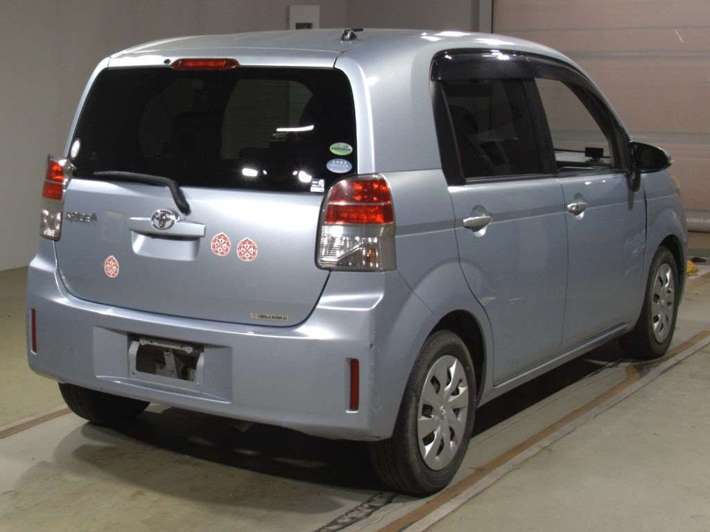 2013 Toyota Spade NCP141[1]