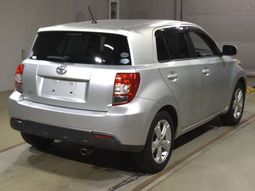 2007 Toyota IST NCP110[1]