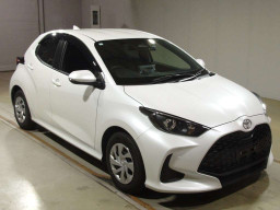 2024 Toyota YARIS