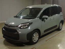 2022 Toyota Sienta