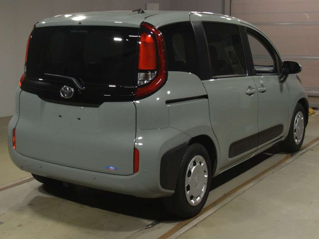 2022 Toyota Sienta MXPC10G[1]