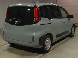 2024 Toyota Sienta