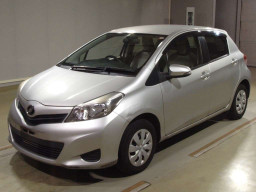 2014 Toyota Vitz