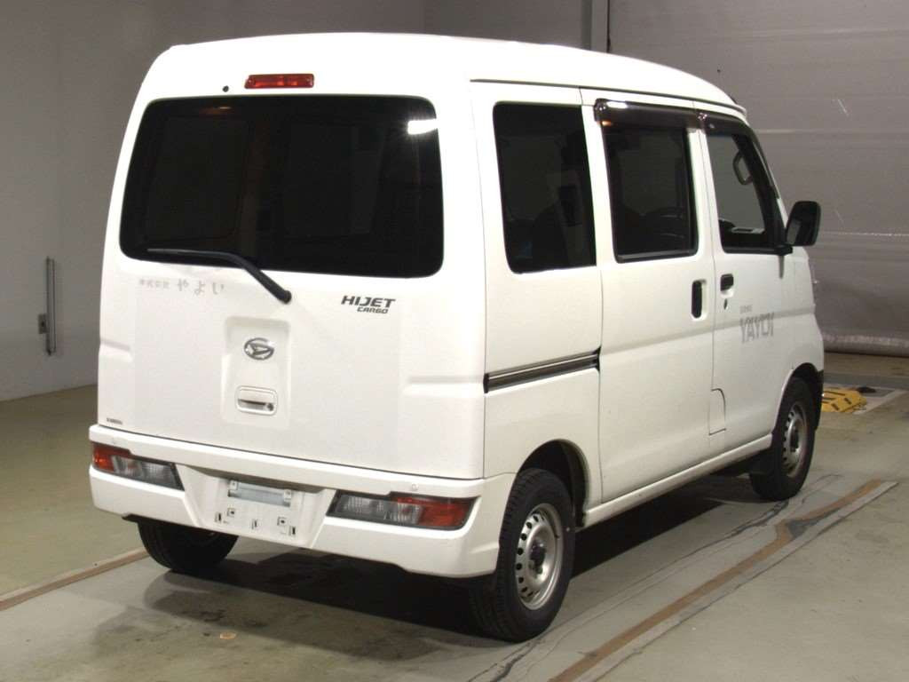 2021 Daihatsu Hijet Cargo S321V[1]