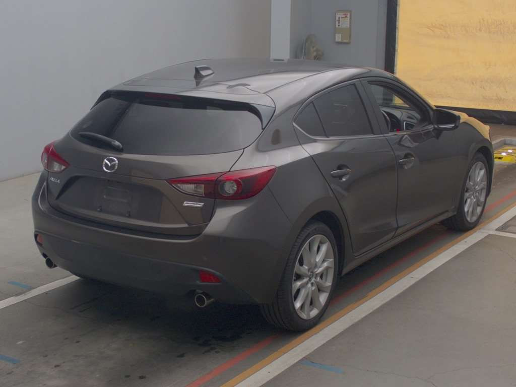 2014 Mazda Axela Sport BMEFS[1]