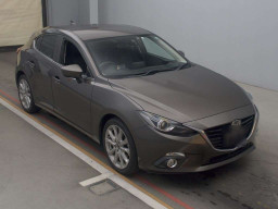 2014 Mazda Axela Sport