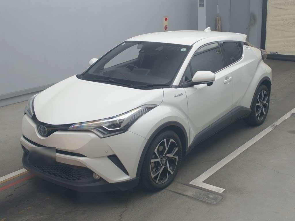 2017 Toyota C-HR ZYX10[0]