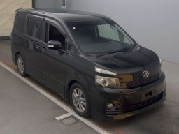 2010 Toyota Voxy