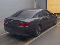 2013 Toyota Crown