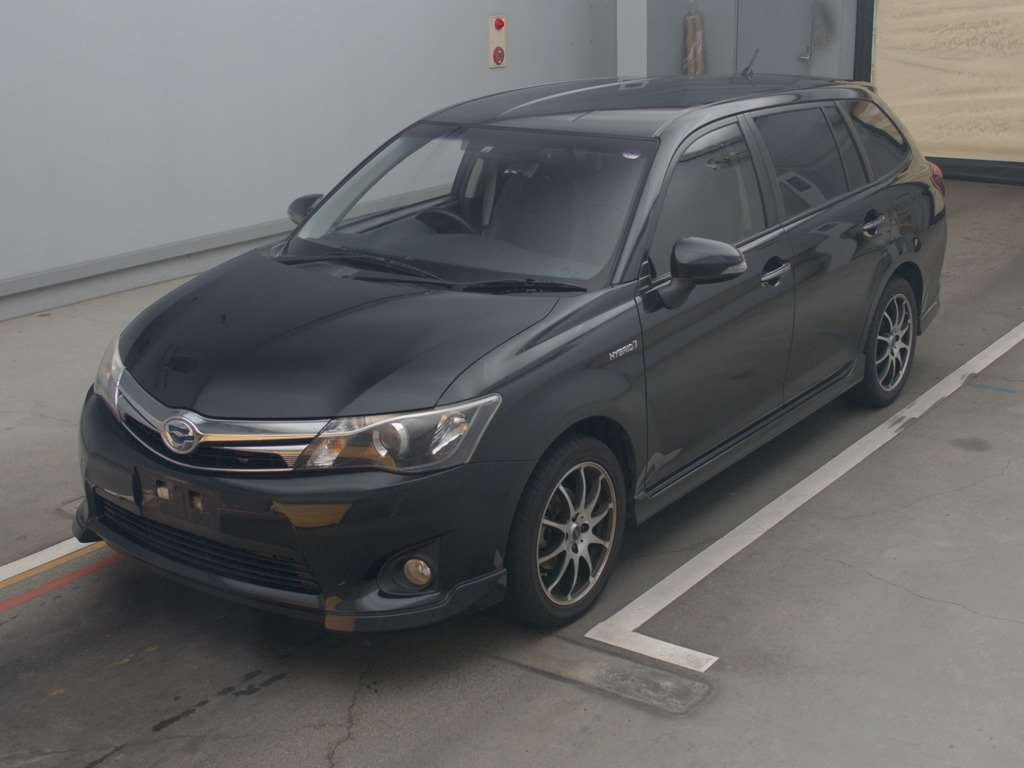 2014 Toyota Corolla Fielder NKE165G[0]