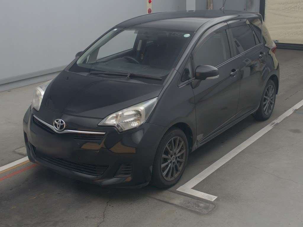 2010 Toyota Ractis NCP120[0]