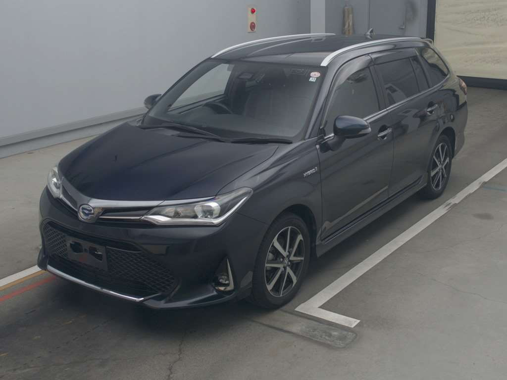 2017 Toyota Corolla Fielder NKE165G[0]