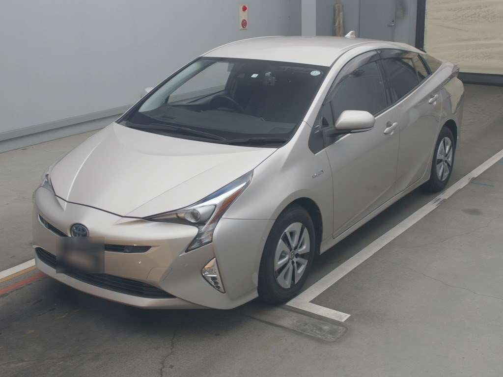 2016 Toyota Prius ZVW51[0]