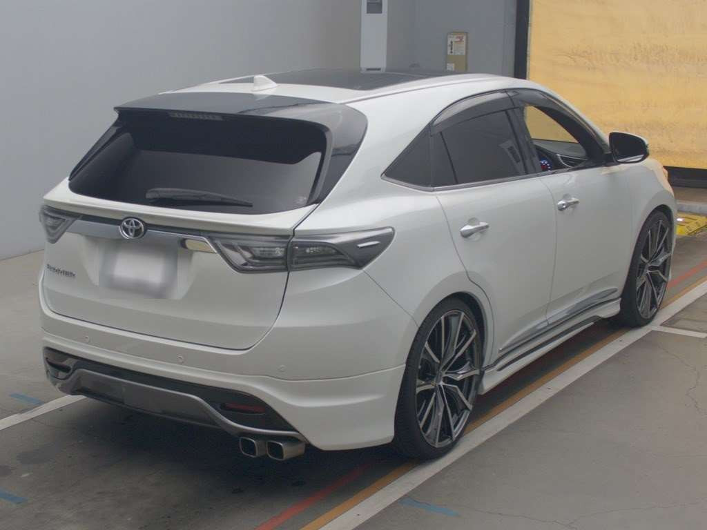 2014 Toyota Harrier ZSU60W[1]