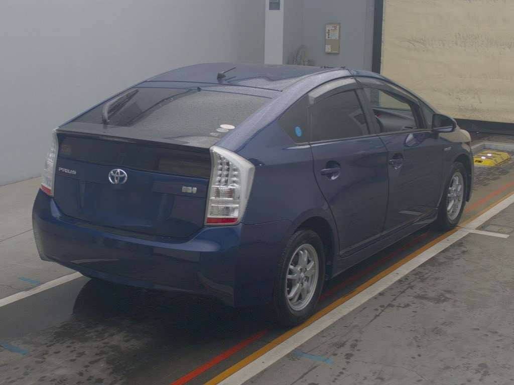 2009 Toyota Prius ZVW30[1]