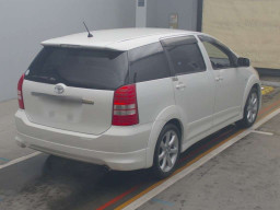 2004 Toyota Wish