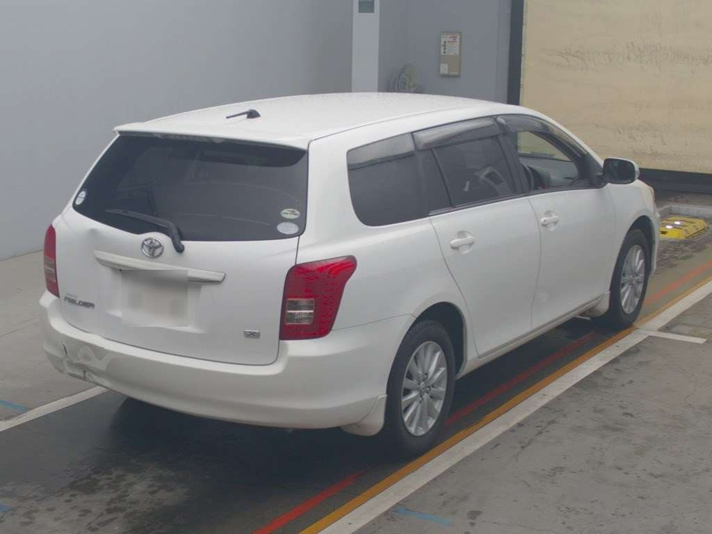 2008 Toyota Corolla Fielder NZE141G[1]