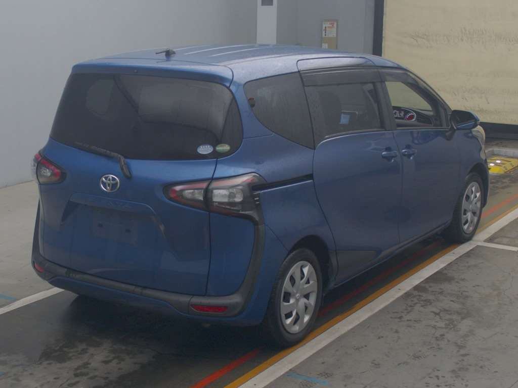 2016 Toyota Sienta NSP170G[1]