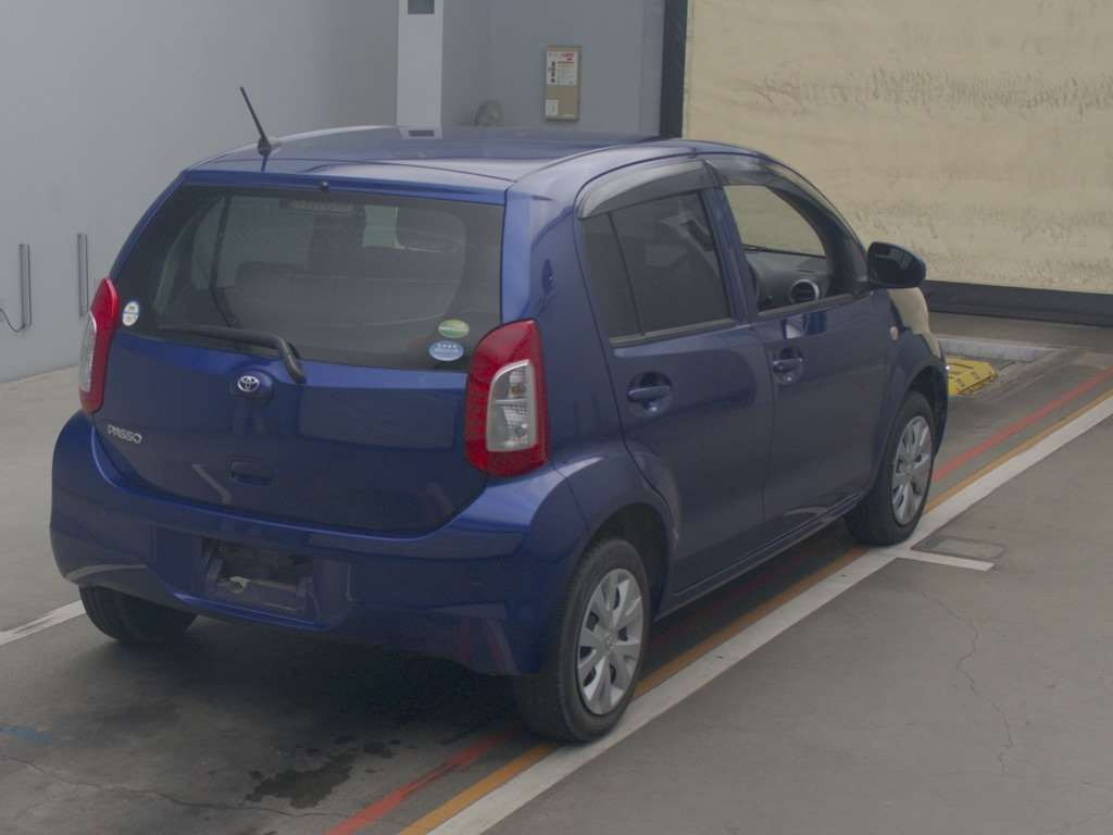 2015 Toyota Passo KGC30[1]